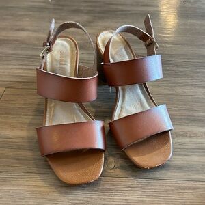 Old Navy Brown Leather Sandals